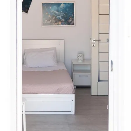 Viglaki House Mikri Vigla
