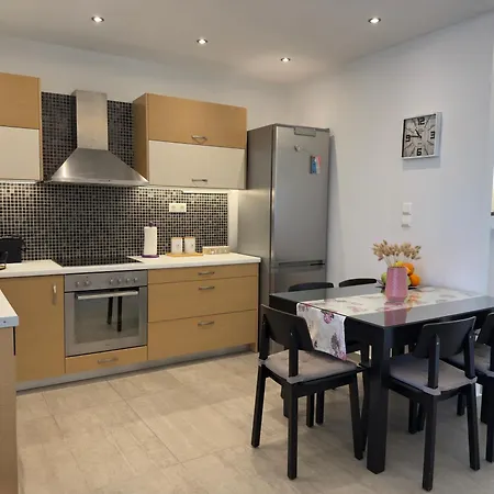 Viglaki House * ميكري فيغلا