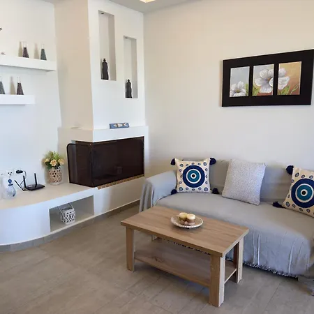 فيلة Viglaki House